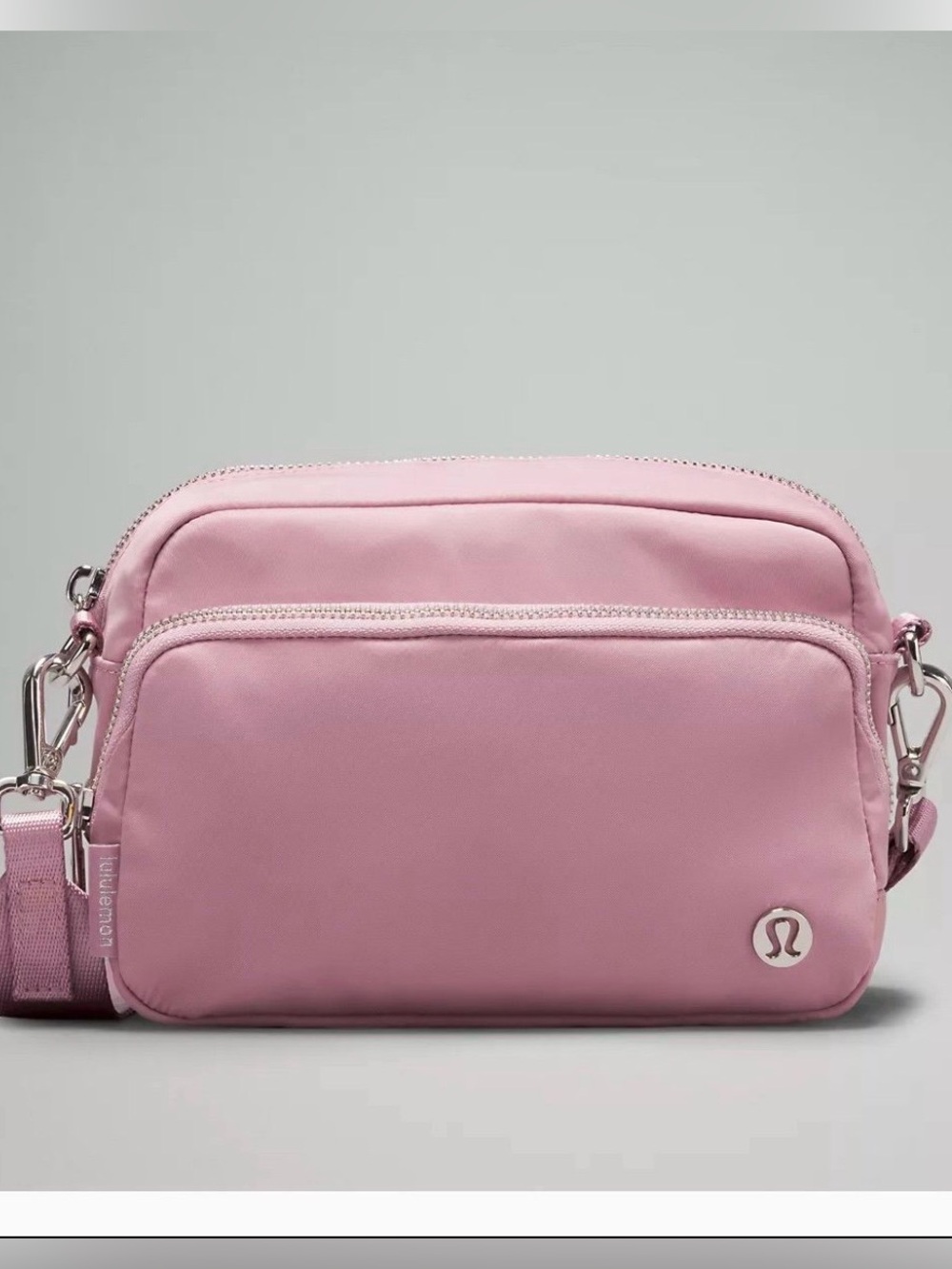 Lululemon Everywhere Crossbody Bag 2L Metal Hardware